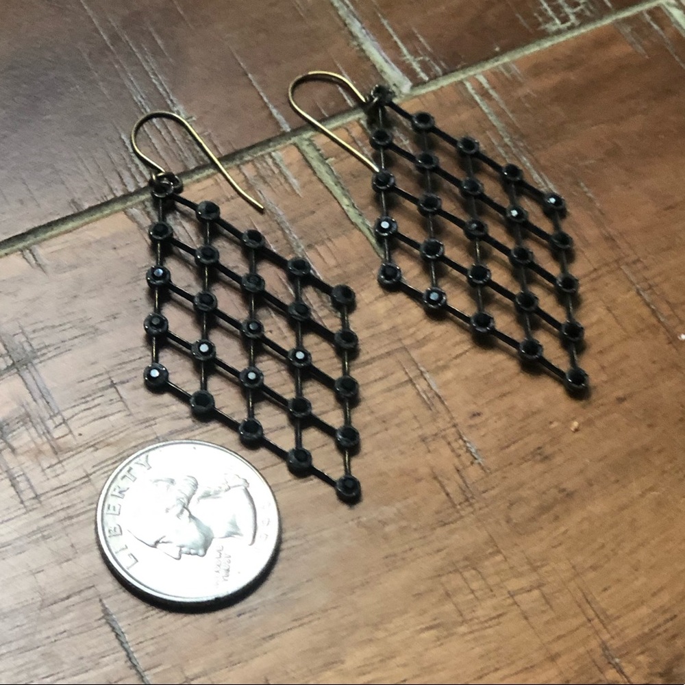 ReBel Designs Crystal Mesh Earrings - Picture 2 of 3